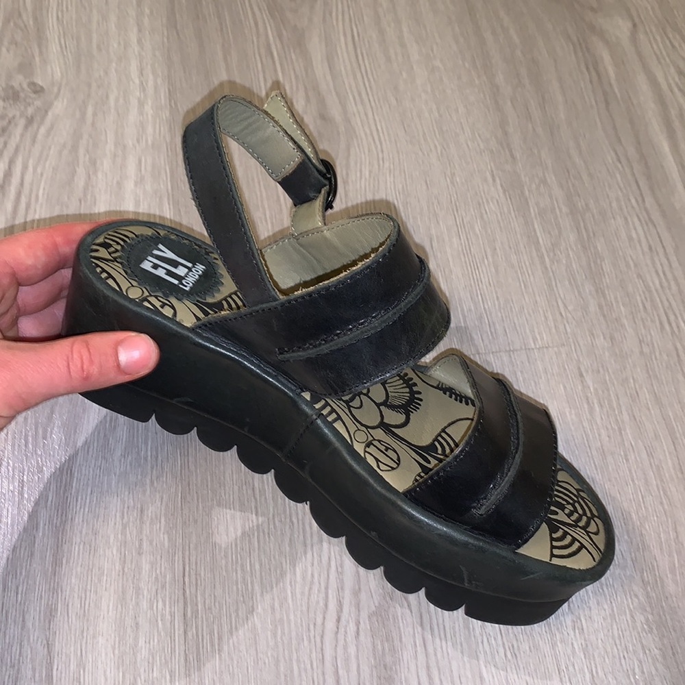 Fly London Baku Leather Platform Sandals